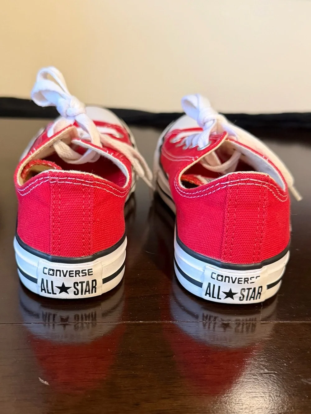 Converse Red Low-Top Kids Sneakers with White Laces